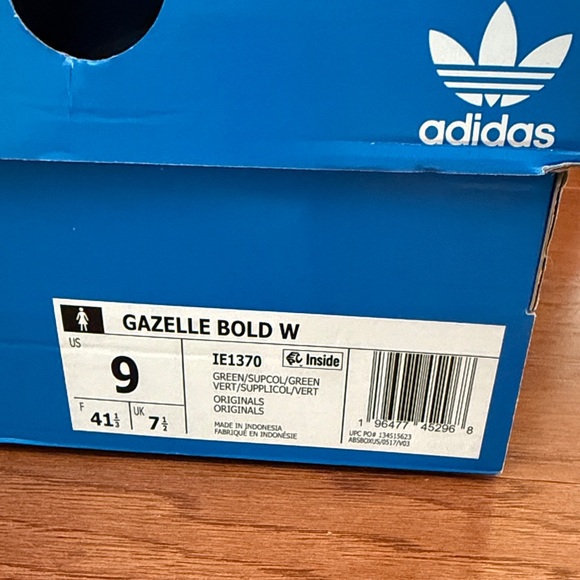 Adidas Green Suede Gazelle Sneakers with Blue Stripes - Picture 2 of 7